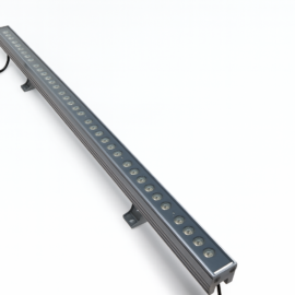 Lampara lineal 12w 2700K LZ-X1QD 24º IP-65 1. MT WALL WASHER 24 V Jardin