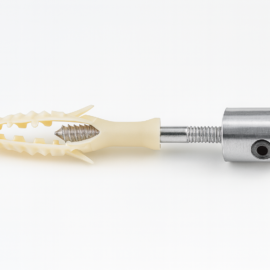 CONECTOR 42107 CON TARUGO PARA PARED DE CONCRETO KLUS